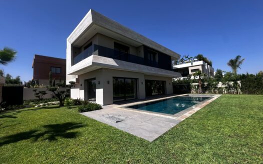 Villa contemporaine à vendre sur la route de Tahanaout