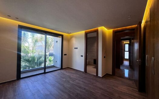 Villa contemporaine à vendre sur la route de Tahanaout