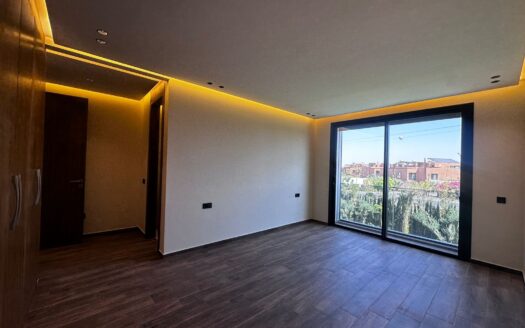 Villa contemporaine à vendre sur la route de Tahanaout