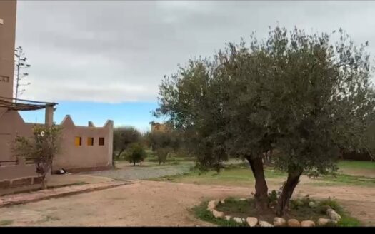 Villa à vendre sur la Route d’Ourika avec VNA