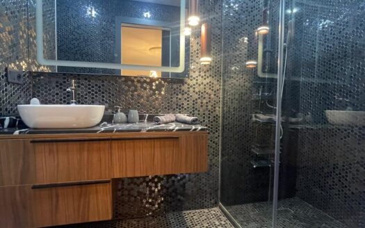 Bel appartement meublé à vendre à l’Hivernage